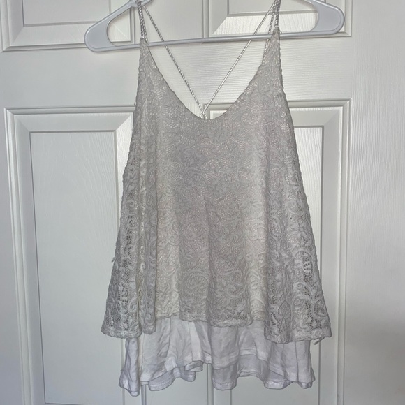 Lace White Tank Top - Picture 2 of 4